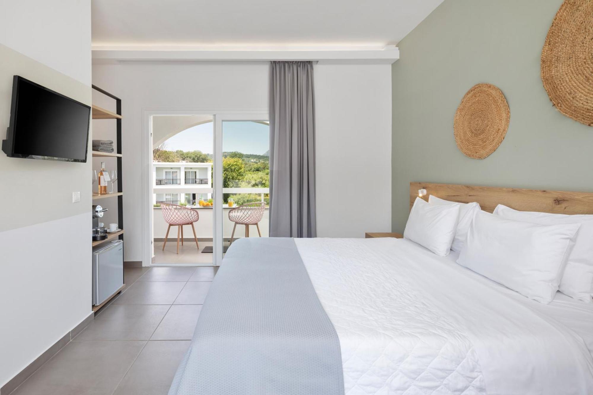 La Maison Corfu - Adults Only อิปโซส ภายนอก รูปภาพ