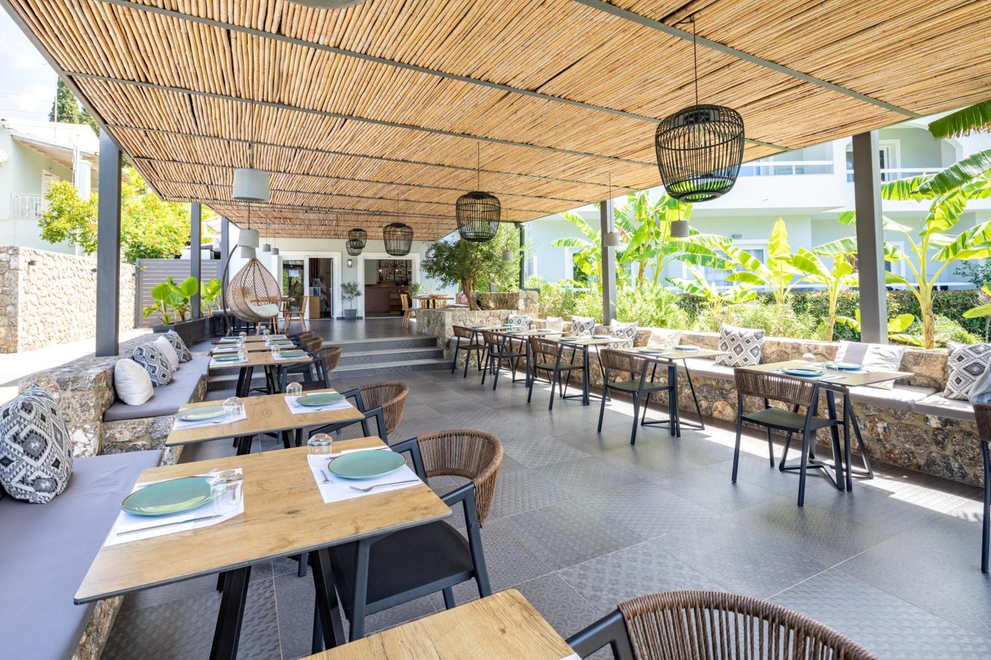 La Maison Corfu - Adults Only อิปโซส ภายนอก รูปภาพ